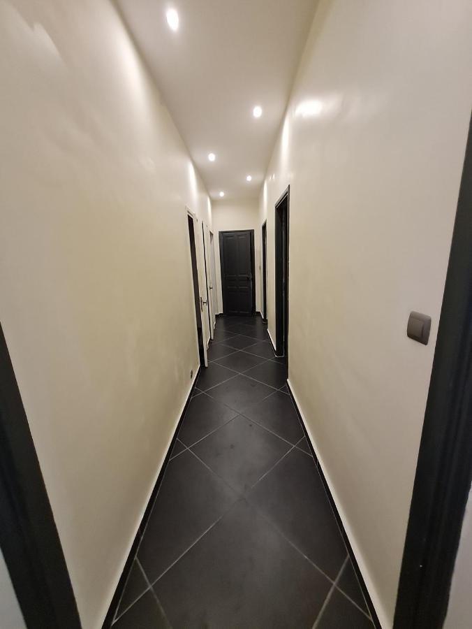 Appartement Intra Muros 8 Personnes Climatise Wifi Stationnement Facile Avignon Bagian luar foto